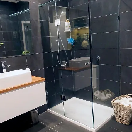 Amazing Location Walk To Mcg Swan St Bridge Rd Cbd Villa Melbourne Exterior photo